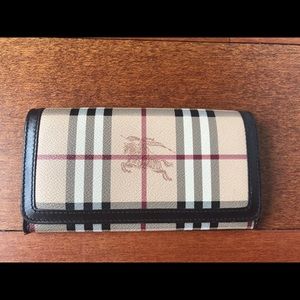 Burberry check large size wallet